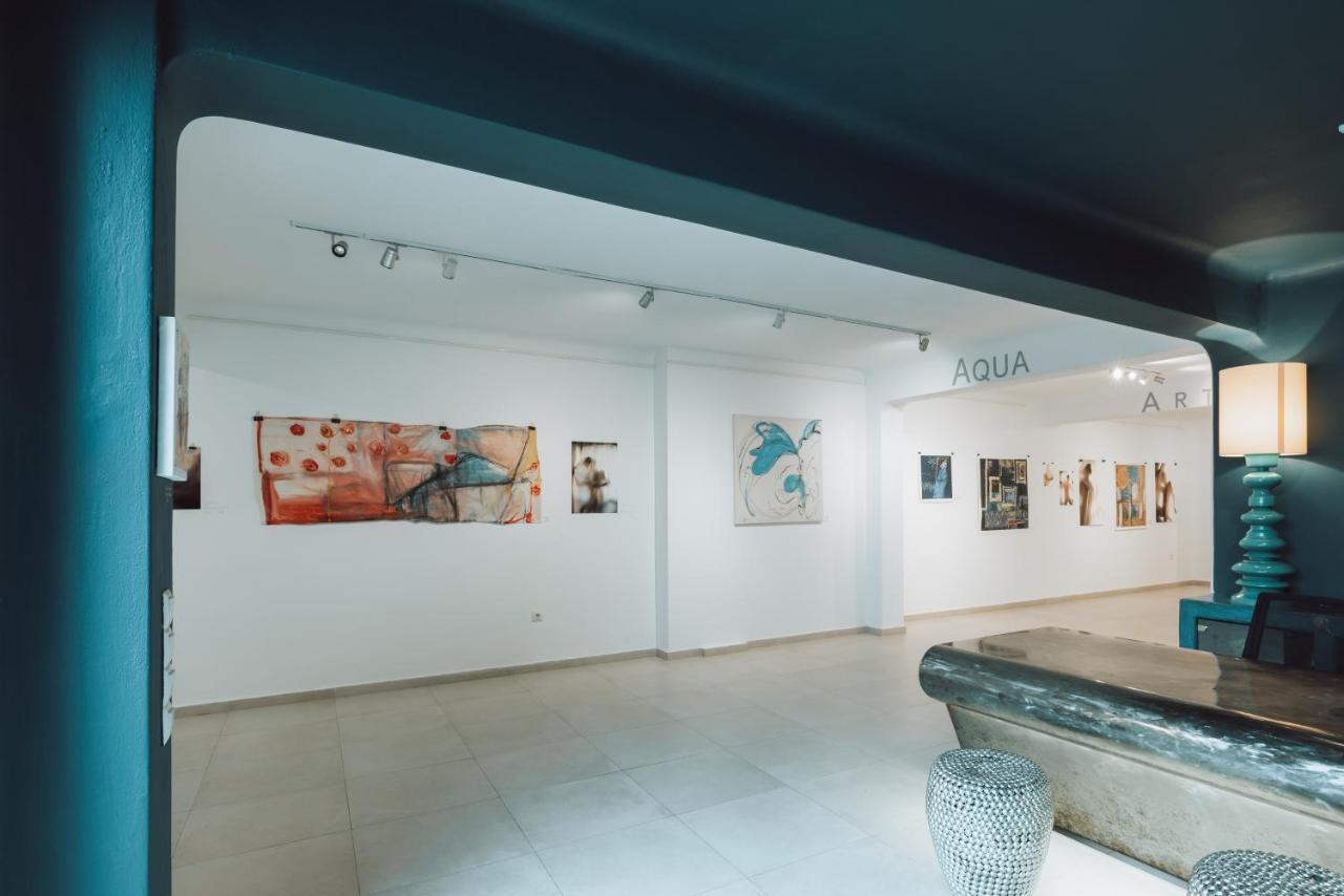 Art Hotel Santorini (Adults Only) Pýrgos Exteriör bild